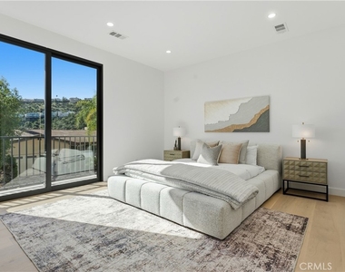 2638 Zorada Drive - Photo Thumbnail 19