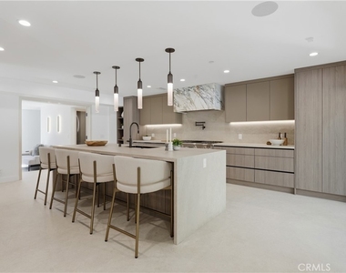 2638 Zorada Drive - Photo Thumbnail 9