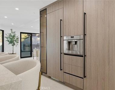2638 Zorada Drive - Photo Thumbnail 11