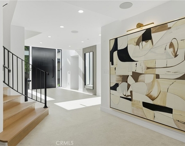 2638 Zorada Drive - Photo Thumbnail 2