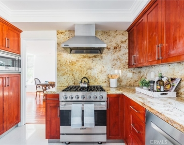 21793 Planewood Drive - Photo Thumbnail 9
