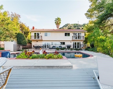 21793 Planewood Drive - Photo Thumbnail 46