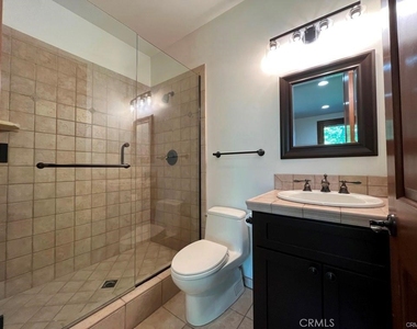 5645 Manton - Photo Thumbnail 22