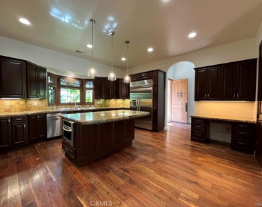 5645 Manton - Photo Thumbnail 6