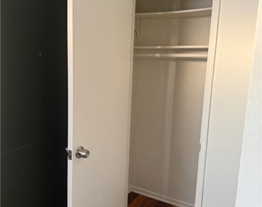 4015 W 137th Street - Photo Thumbnail 13