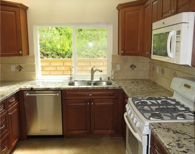 27165 Pinario - Photo Thumbnail 6