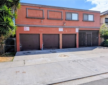 1708 Pine Avenue - Photo Thumbnail 9