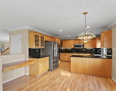 12046 Windom Peak Way - Photo Thumbnail 5