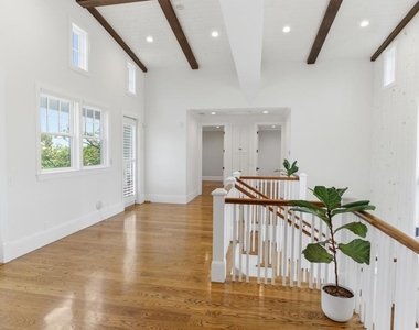 7214 Mccool Avenue - Photo Thumbnail 17