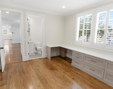 7214 Mccool Avenue - Photo Thumbnail 12