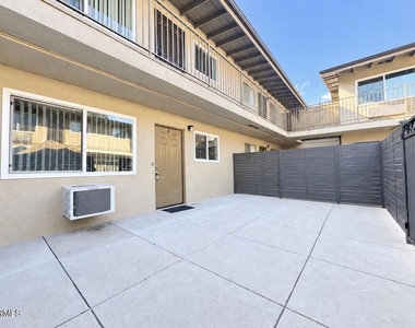 761 E Orange Grove Boulevard - Photo Thumbnail 19