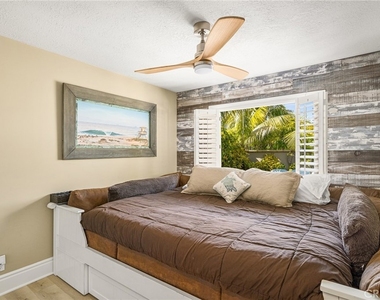 9442 Tiki Circle - Photo Thumbnail 22