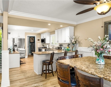 9442 Tiki Circle - Photo Thumbnail 3