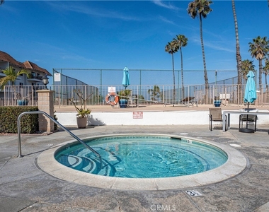 2501 S El Camino Real - Photo Thumbnail 24