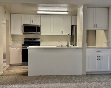 2501 S El Camino Real - Photo Thumbnail 8