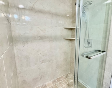 2501 S El Camino Real - Photo Thumbnail 16