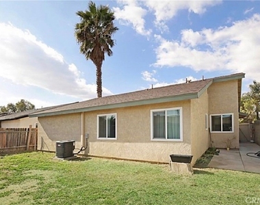 5886 Sky Meadow - Photo Thumbnail 12