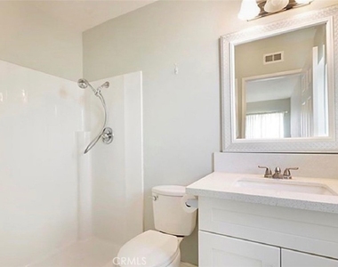 5886 Sky Meadow - Photo Thumbnail 9