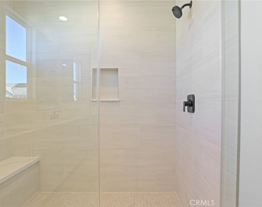 732 Jasper - Photo Thumbnail 25