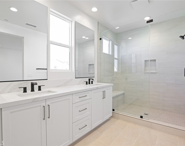 732 Jasper - Photo Thumbnail 24