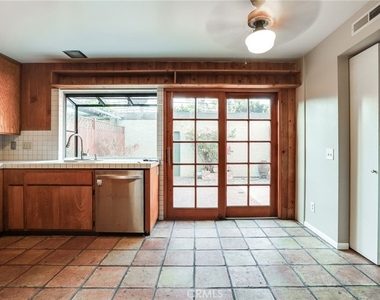 10793 Onyx Court - Photo Thumbnail 5