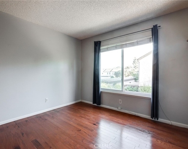 10793 Onyx Court - Photo Thumbnail 9