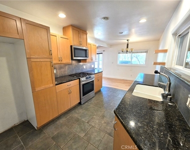 1150 E 36th Street - Photo Thumbnail 7