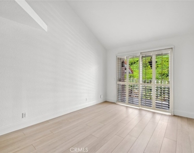 29441 Port Royal Way - Photo Thumbnail 12
