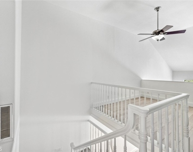 29441 Port Royal Way - Photo Thumbnail 10