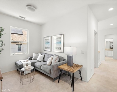 63 Tuberose St - Photo Thumbnail 16