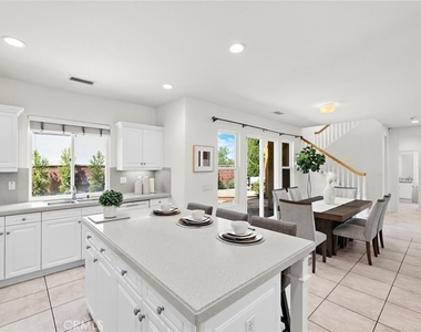 63 Tuberose St - Photo Thumbnail 10