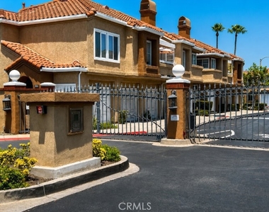 22814 Sailwind Way - Photo Thumbnail 1