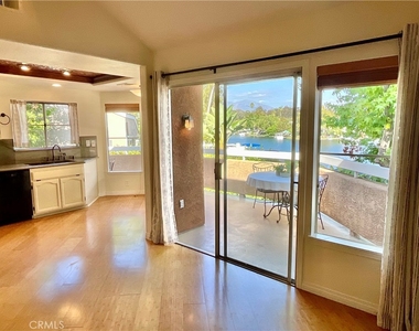 22814 Sailwind Way - Photo Thumbnail 6