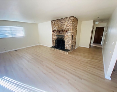 20569 Powder Horn - Photo Thumbnail 24