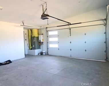 4853 Avenida Del Sol - Photo Thumbnail 19