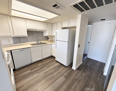 32505 Candlewood - Photo Thumbnail 4