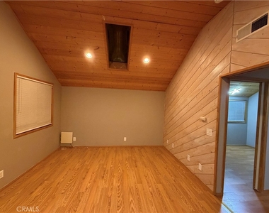 23348 S Village Lane - Photo Thumbnail 6