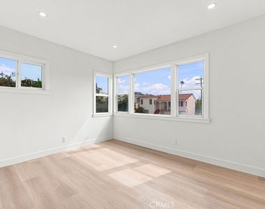 1211 Cole Avenue - Photo Thumbnail 18