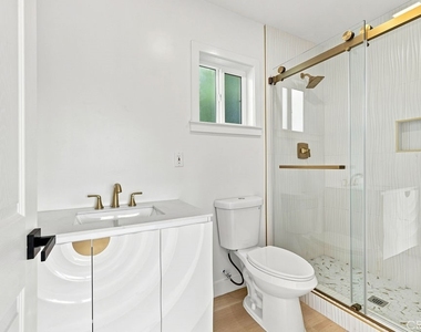 1211 Cole Avenue - Photo Thumbnail 19