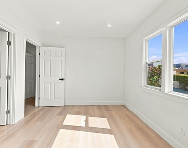 1205 Cole Avenue - Photo Thumbnail 19