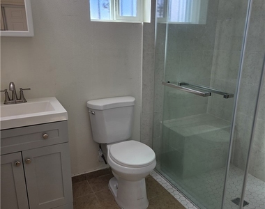 13745 Vellanto Way - Photo Thumbnail 6