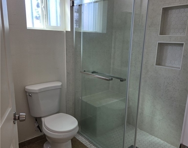 13745 Vellanto Way - Photo Thumbnail 12