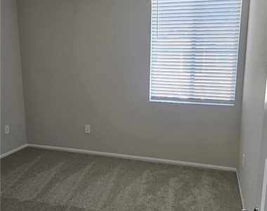 1139 Tropic Court - Photo Thumbnail 11