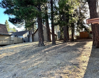 2242 Deep Creek Drive - Photo Thumbnail 8