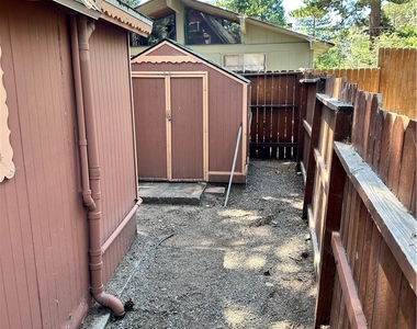 2242 Deep Creek Drive - Photo Thumbnail 9