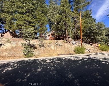 2242 Deep Creek Drive - Photo Thumbnail 6