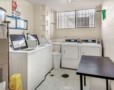 615 E Broadway - Photo Thumbnail 11
