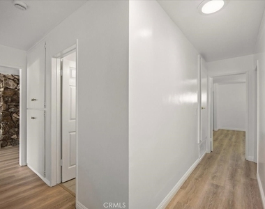 2285 N Indian Hill - Photo Thumbnail 27