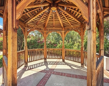 2285 N Indian Hill - Photo Thumbnail 47