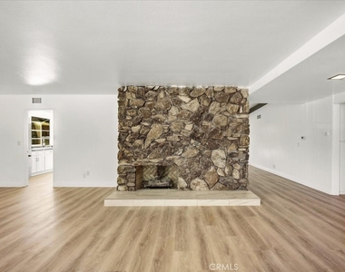 2285 N Indian Hill - Photo Thumbnail 9